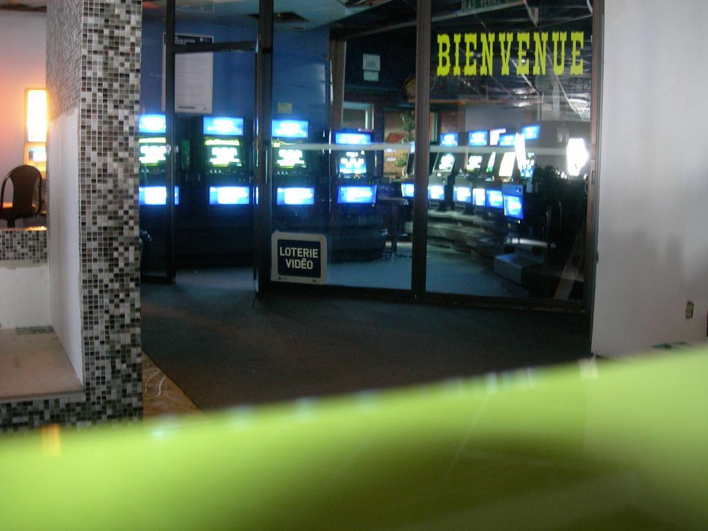 Amosphere Complexe Kültér fotó